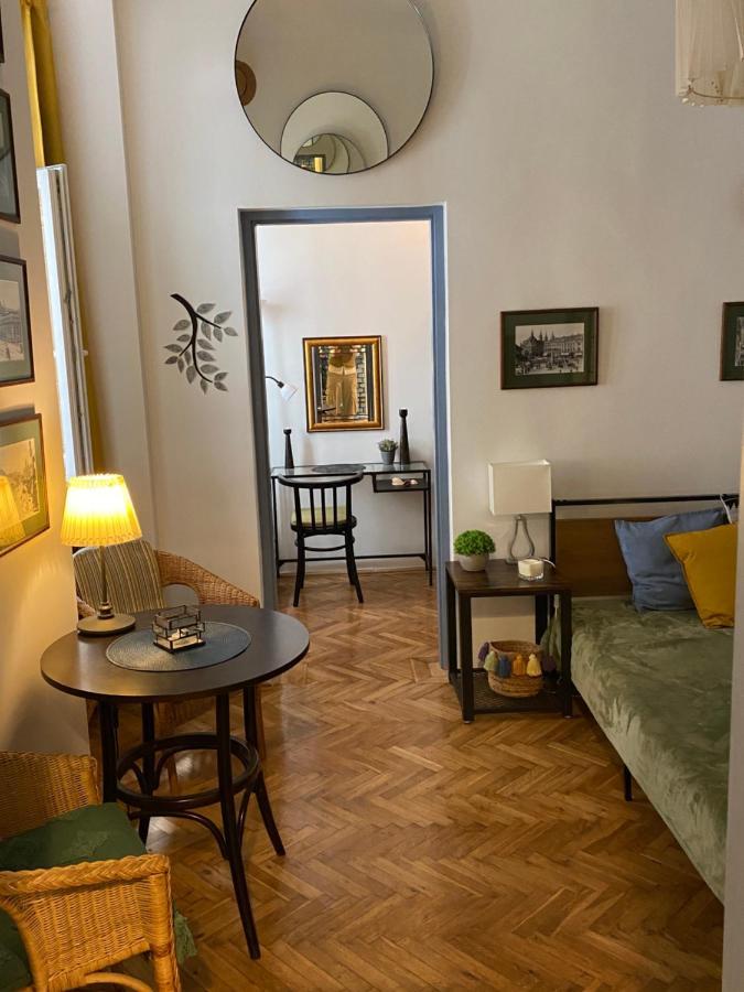 Downtown Lair Apartment Budapest Luaran gambar